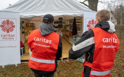 Karitas in Rdeči križ zbirata sredstva za humanitarni odziv na vzhodni meji EU