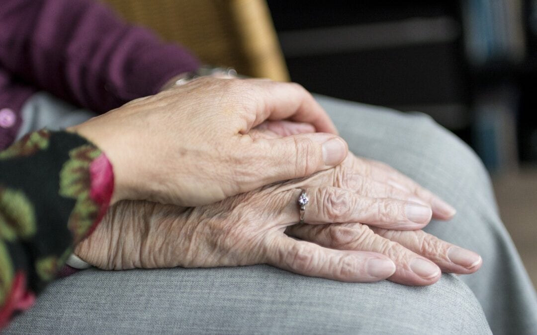 Zaščita pravice do dostojnega staranja in preprečevanje demence v Črni gori