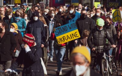 Vojna v Ukrajini močno poslabšala obete za gospodarsko rast v svetu