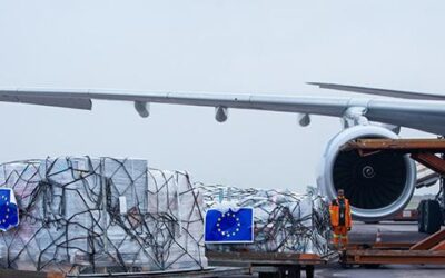 EU je vzpostavila zračni most z nekaterimi predeli v Somaliji za dostavo nujno potrebne humanitarne pomoči