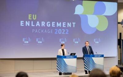 Evropska komisija priporočila podelitev statusa kandidatke Bosni in Hercegovini