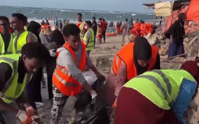 Prostovoljci podvojili prizadevanja za obnovo zlate obale Mogadiša