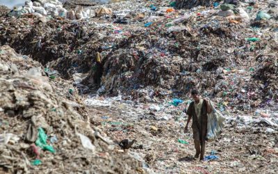 V Nairobiju poteka nov krog pogovorov o svetovnem sporazumu o onesnaževanju s plastiko