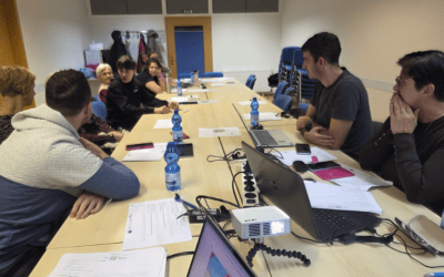 Digitalno povezani, globalno odgovorni: cikel delavnic za krepitev globalne državljanske zavesti